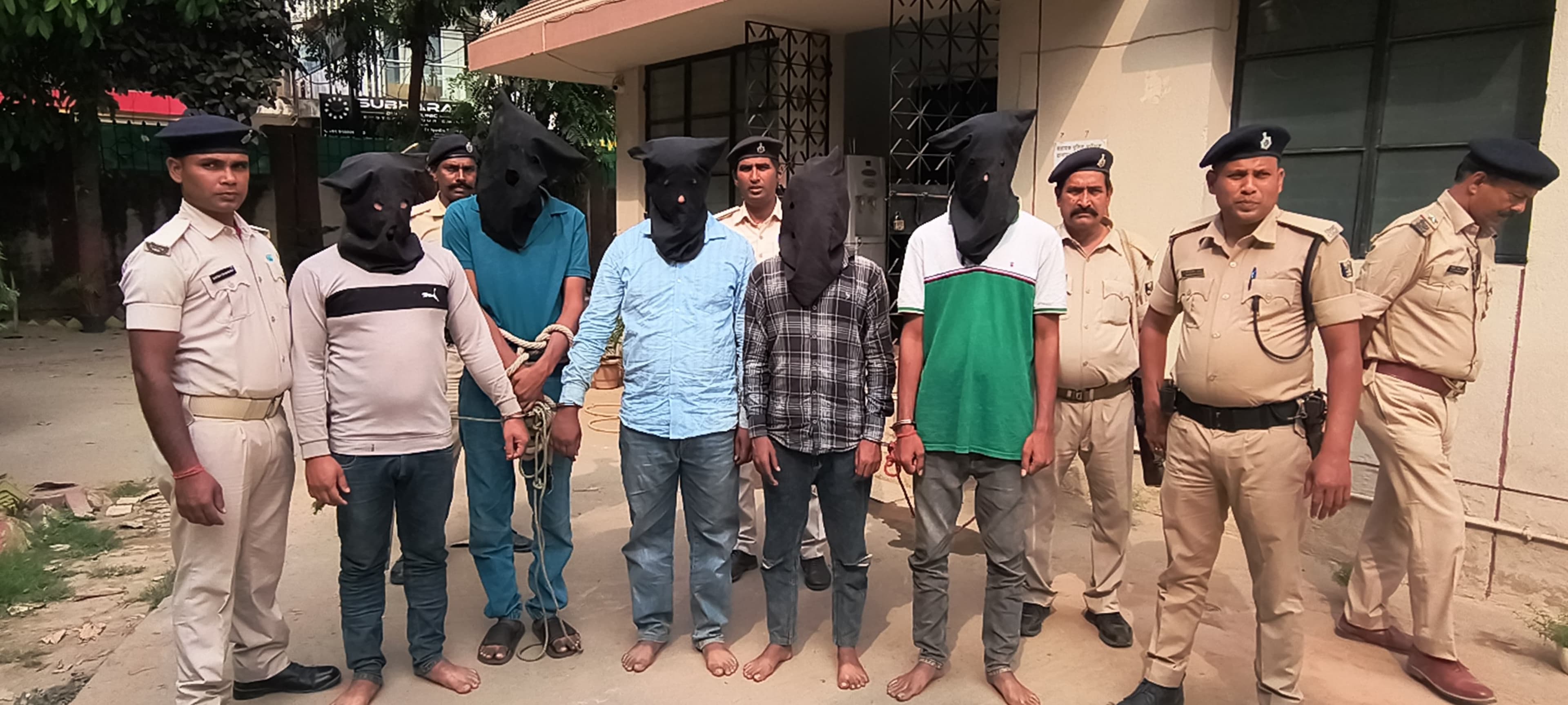 पटना पुलिस ने हवाला लेनदेन का किया खुलासा,अपहर्ता के साथ अपहृत को भी गिरफ्तार किया..