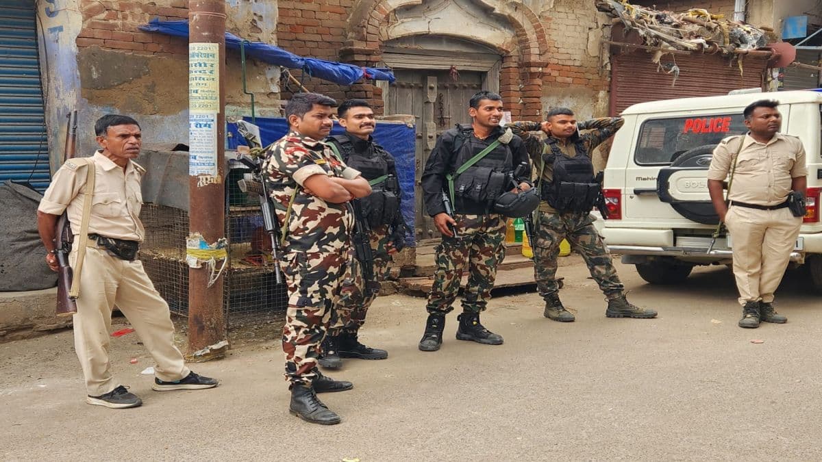 subah subah nalanda men NIA ki tabadtod raid