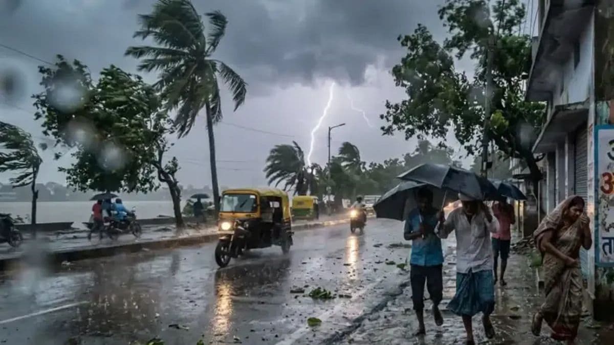 कहीं आंधी - बारिश, कहीं झुलसती गर्मी....बिहार में अगले 24 घंटे में मौसम लेगा खतरनाक रुख, 6 जिलों में जारी किया गया है अलर्ट