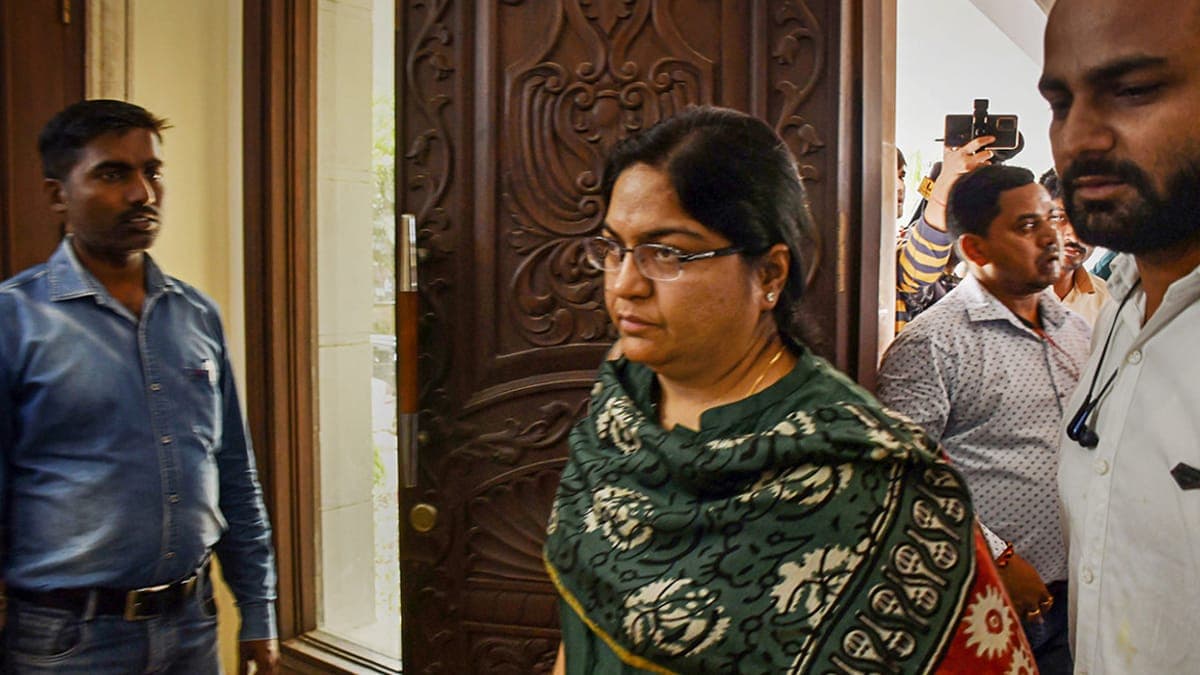 28 महीने बाद पीएमएलए कोर्ट से पूजा सिंघल को मिली जमानत...