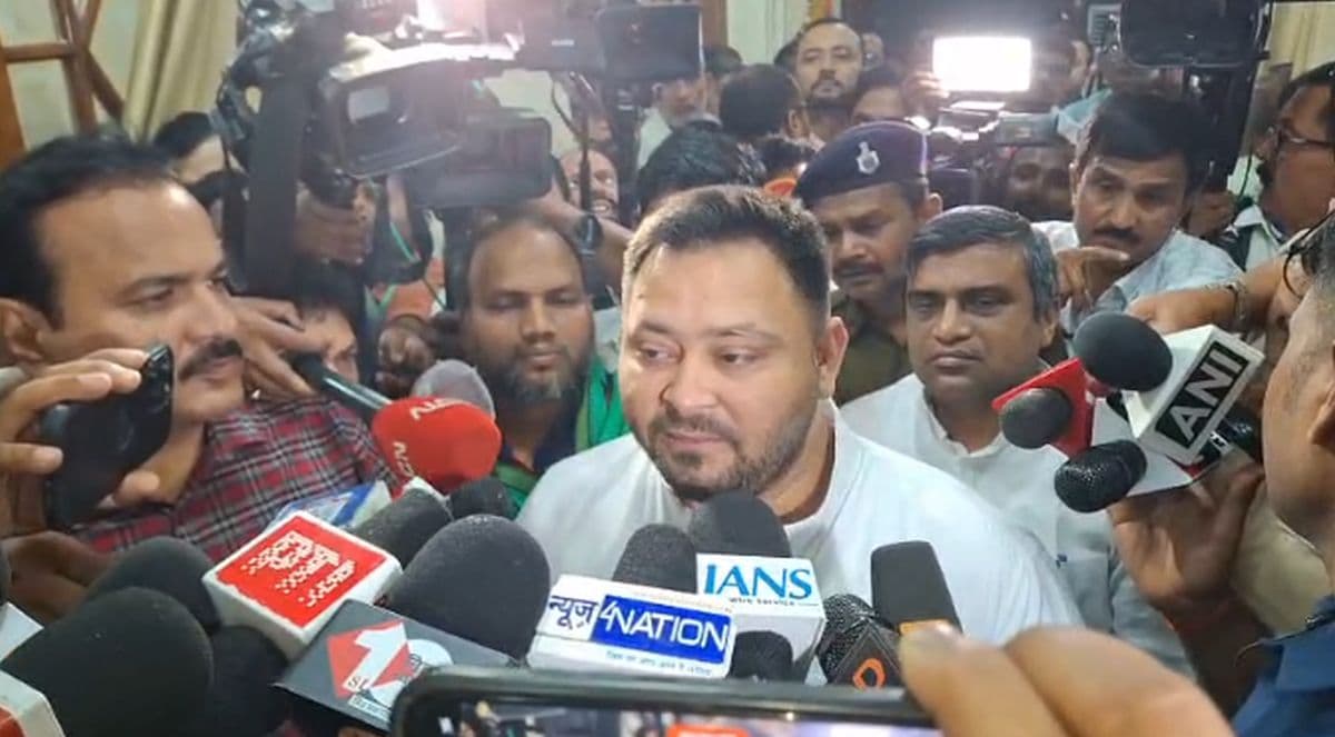 दूसरे दल ने कर दिया समर्थन लेकिन अपने ही विधायकों ने दिया धोखा, मीडिया से बात करते हुए तेजस्वी ने कहा...