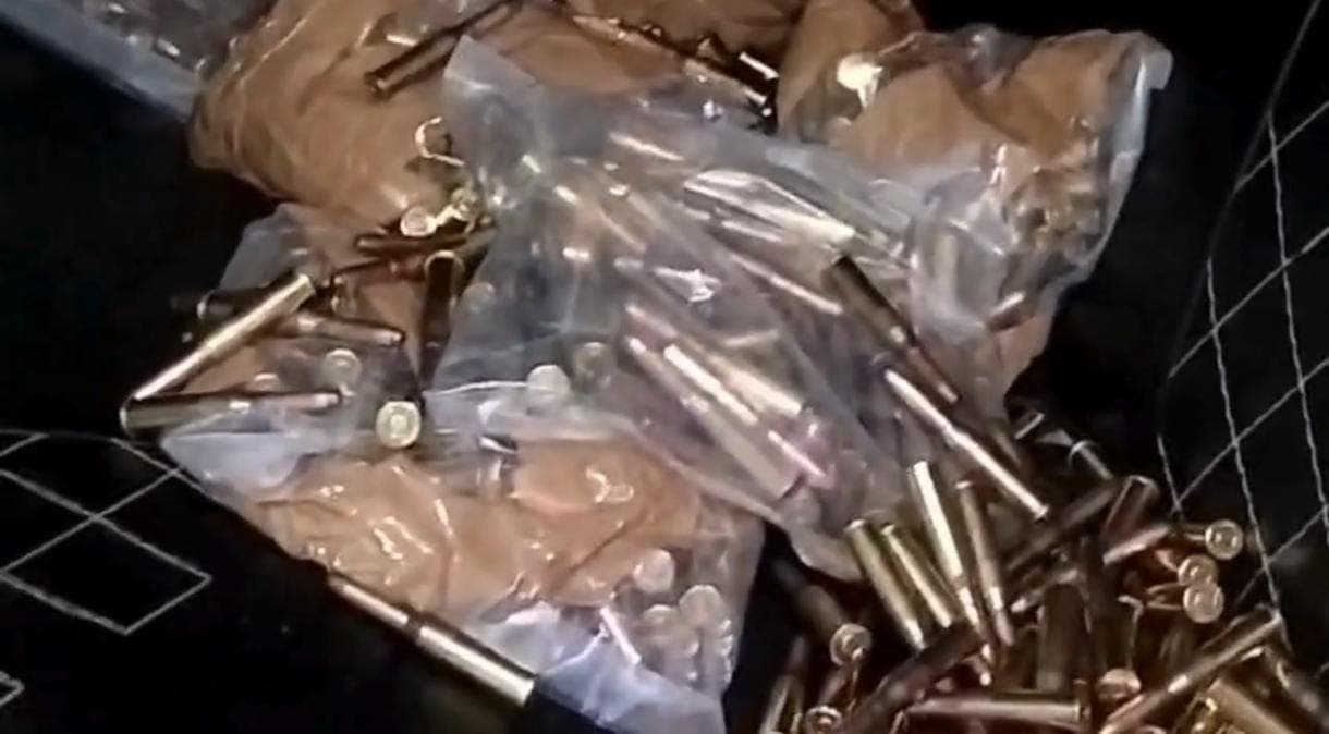 पटना में पुलिस ने किया एक और एनकाउंटर, भारी मात्रा में हथियार भी बरामद...