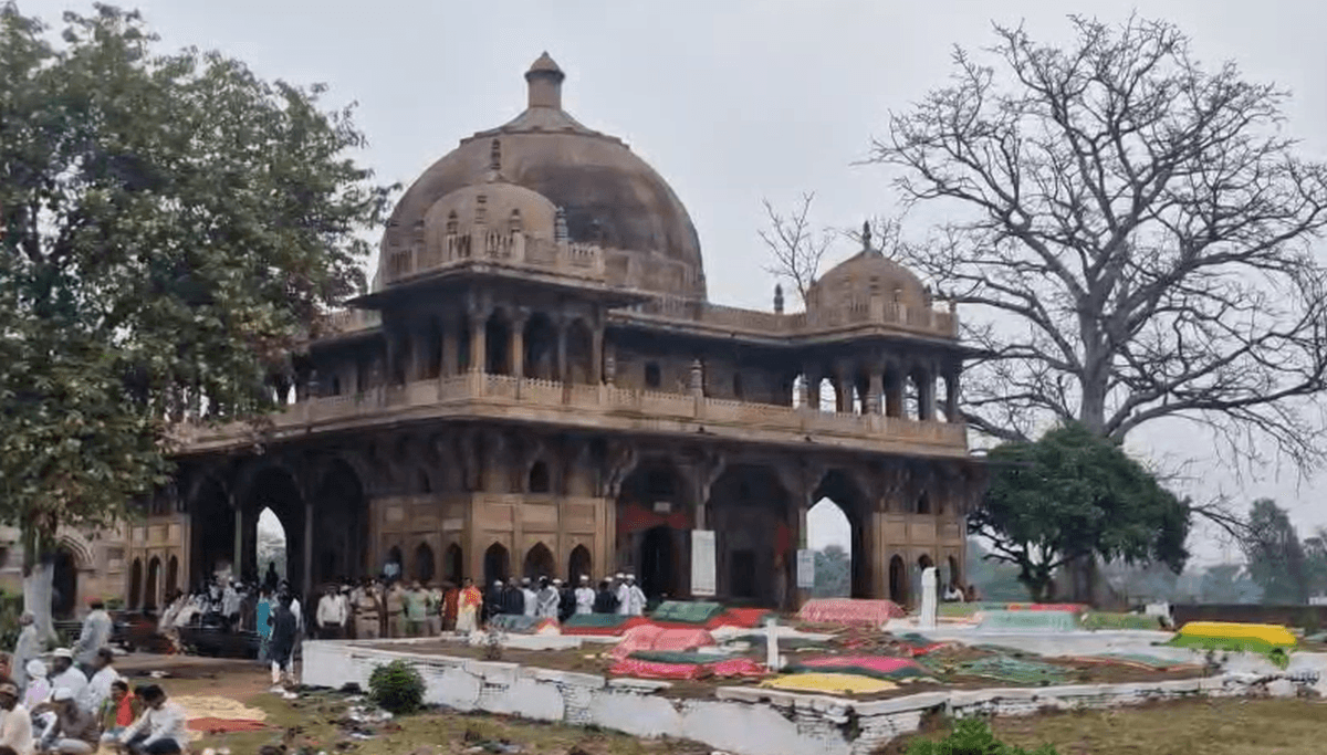 bihar ke vibhinn jilon se eid ki tasviren