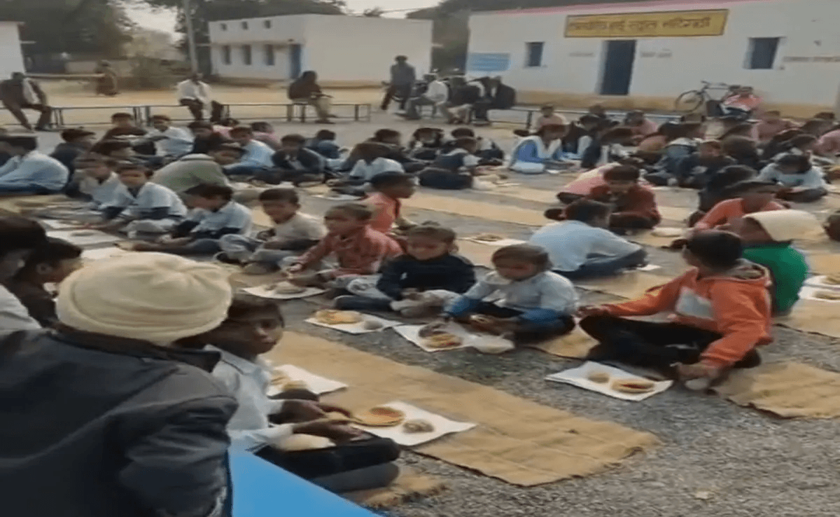 mid day meal me hera feri