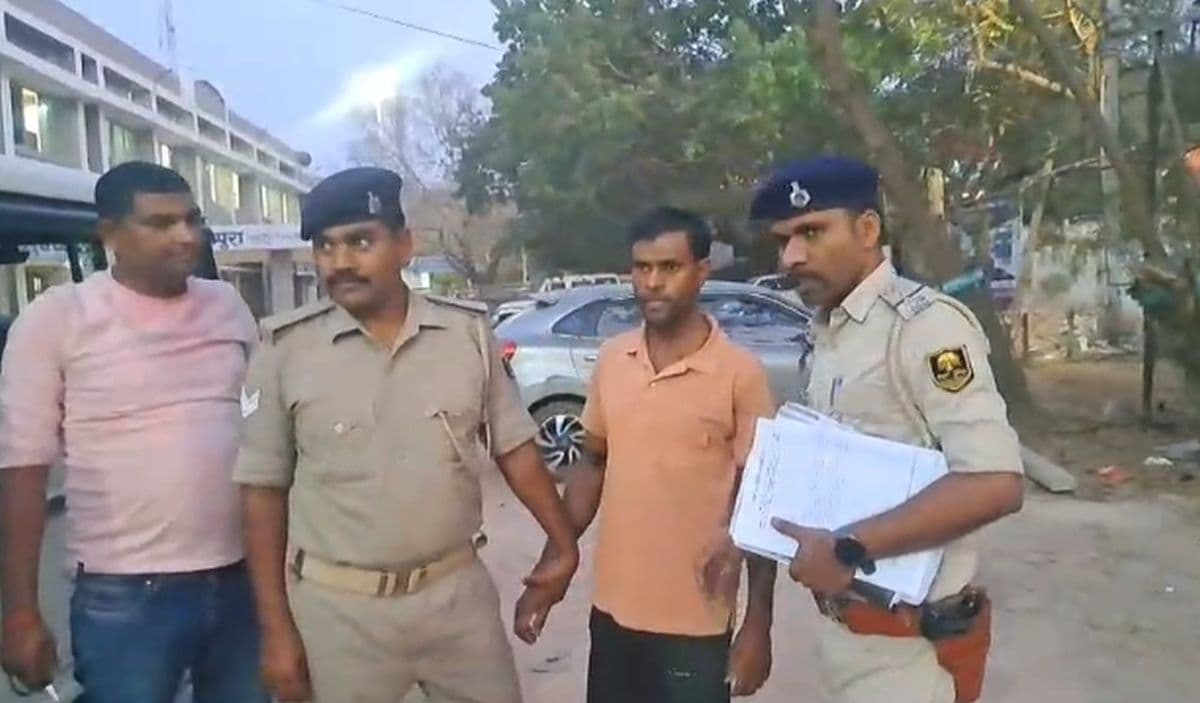 UPSC परीक्षा में टॉप करने का दावा करने पर जिस थानाध्यक्ष ने किया था सम्मानित अब उसी ने भेज दिया जेल, यह है मामला