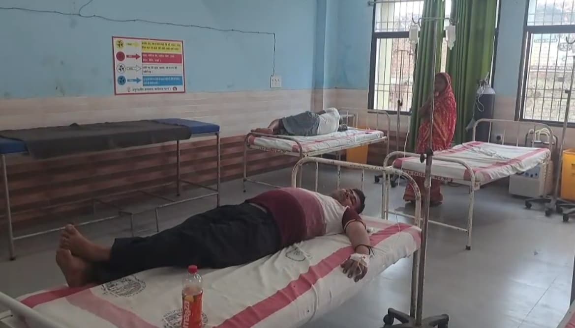 पटना के करहरा में शादी समारोह में फूड प्वाइजनिंग, 30 से ज्यादा अस्पताल में भर्ती..