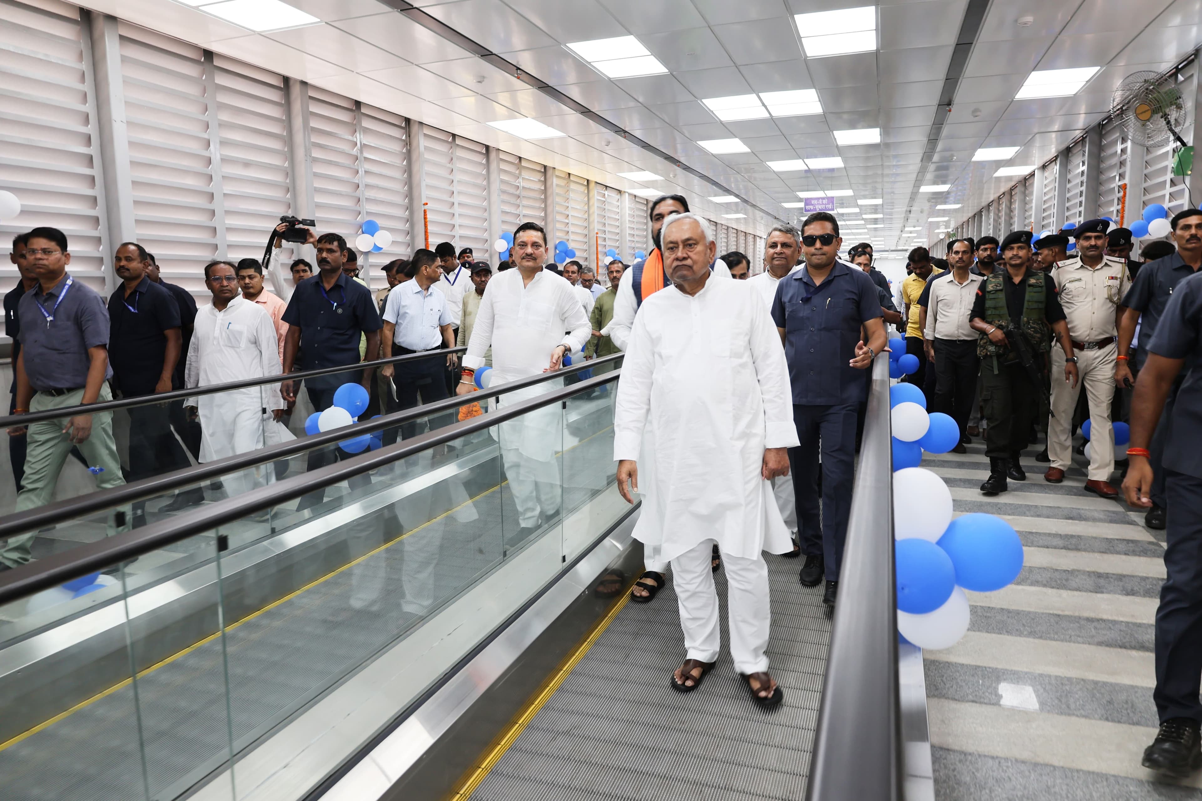 पटना जंक्शन के आसपास आने जाने वालों के लिए बड़ा तोहफा, CM नीतीश ने की शुरुआत..